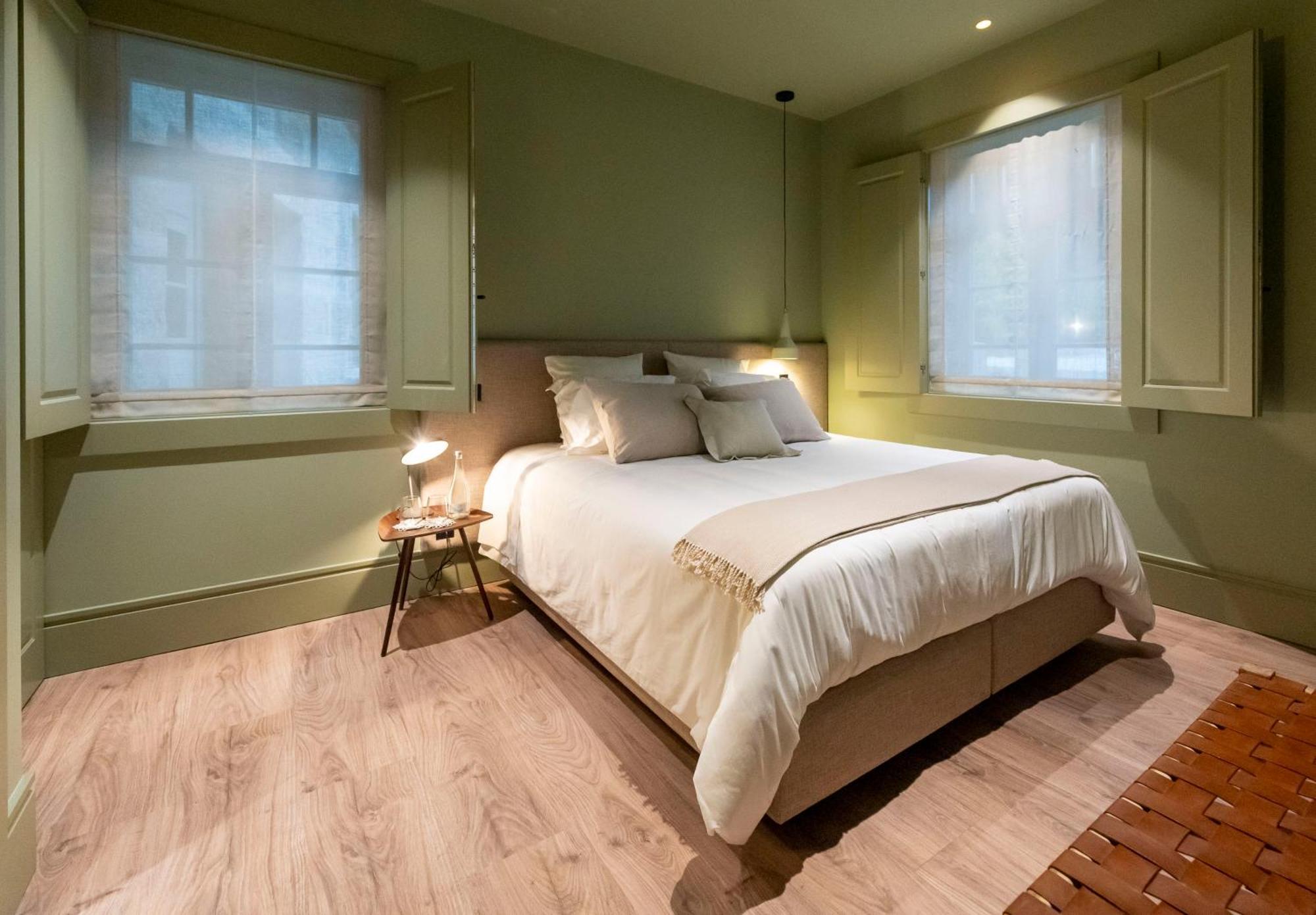 The Grove Houses ギマランイス 部屋 写真